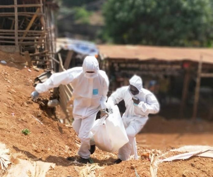 FORTY CORPES COLLECTED IN TWO DAYS OF CORONAVIRUS LOCKDOWN - CORONER TECHNICIAN AVER1