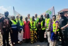 Mayor Aki-Sawyerr Hands Over Kingtom Dumpsite to Sierra Forever Green Ltd. to Drive Plastics Recycling and Job Creation!